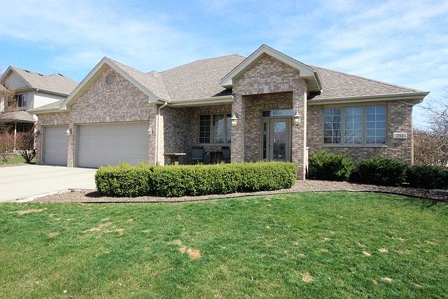 1st image of 792 Teal Dr