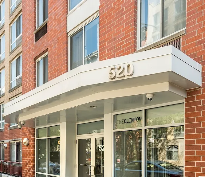 520 W 48th St #6L — Photo 7