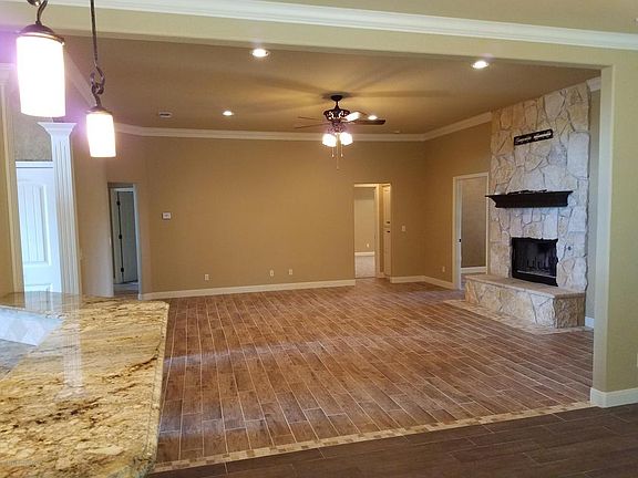 3rd image of 5300 Cedar Springs Trl