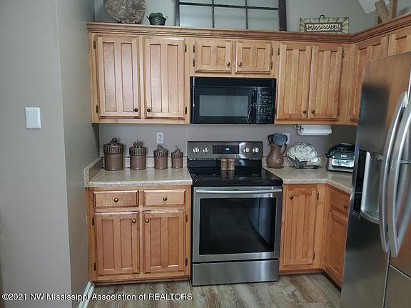 4th image of 4519 Graham Lake Dr
