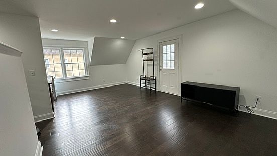 4th image of 2089 Stockbridge Dr SE #B