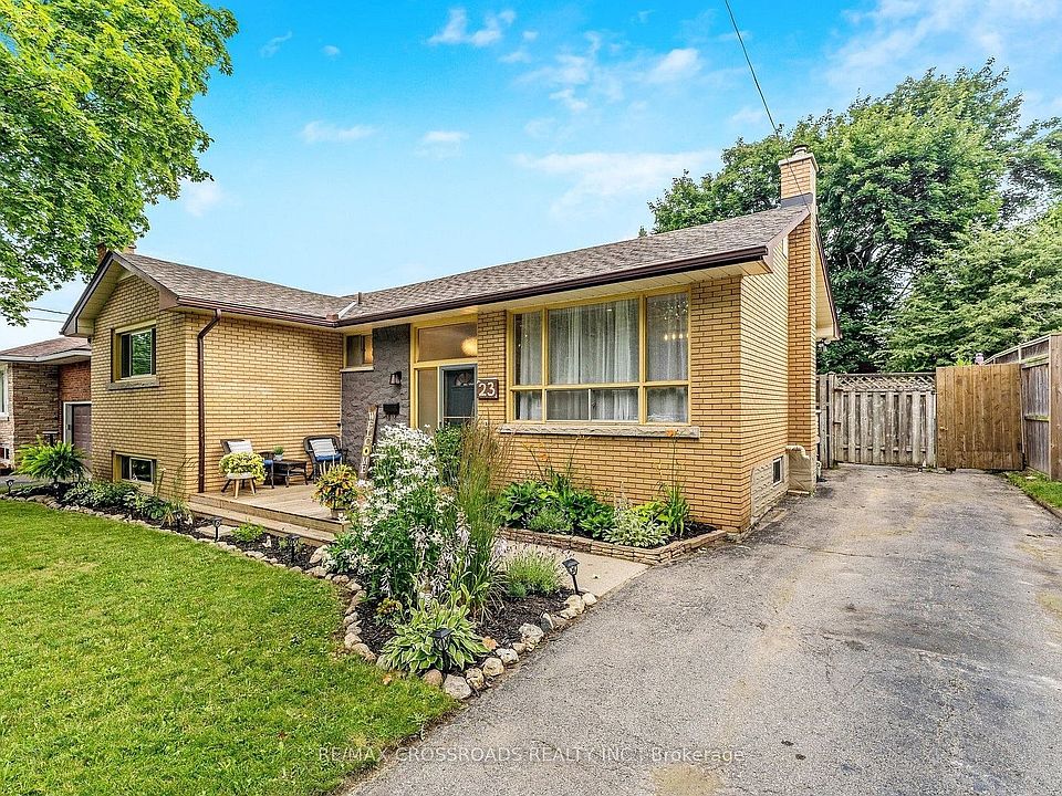 1st image of 23 Strathmere Pl