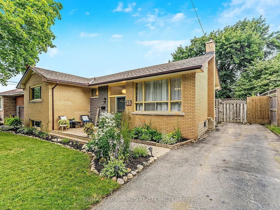 23 Strathmere Pl