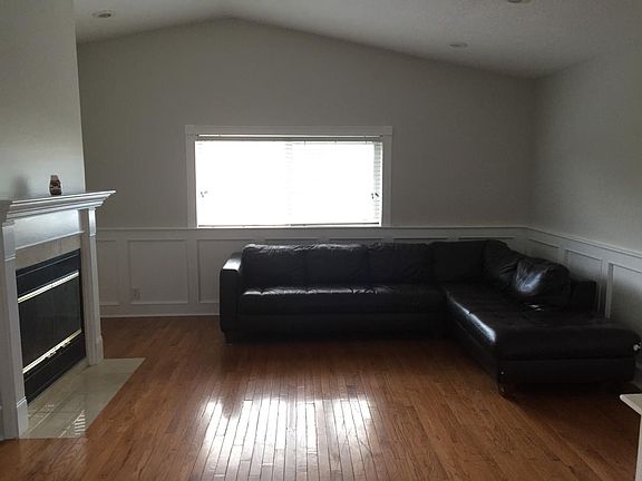 Living room with fireplace