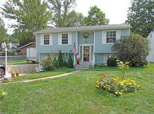 655 Northwood Ct, Ravenna, OH 44266