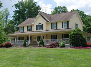 220 Valley St NE, Wise, VA 24293