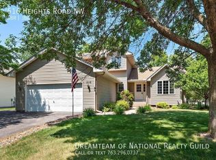 516 Heights Rd NW, Saint Michael, MN 55376