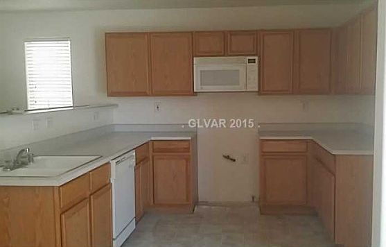 5th image of 2482 El Valle St