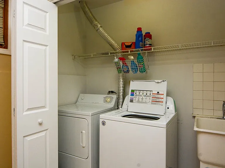 1720 W Augusta Blvd #2 — Photo 20