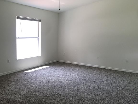 3rd image of 2534 Morrietta Ln