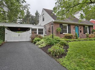 1406 Springside Dr, Lancaster, PA