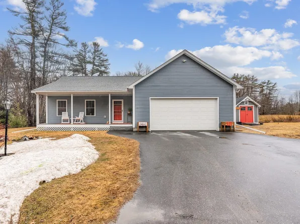 18 Hickory Drive, Wiscasset, ME 04578