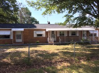 139 Blackburn Dr, Grover, NC 28073