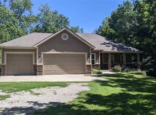 2603 S 40th Ter, Saint Joseph, MO 64503