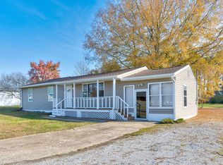 97 Rathbun Cir, Rossville, GA 30741