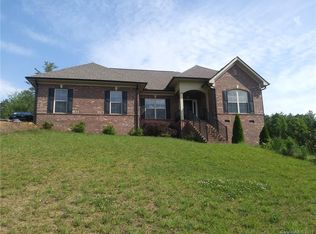 69 Nader Ave, Weaverville, NC 28787