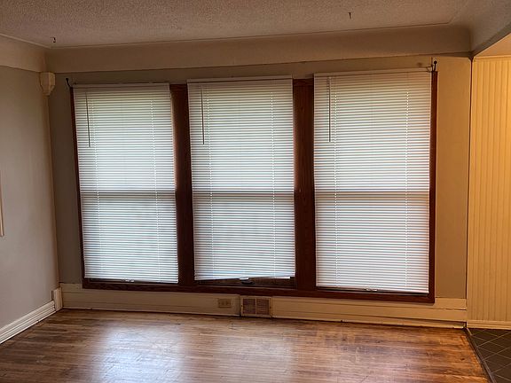 5th image of 7529 18th Ave S #7529