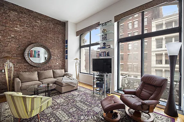 Sold by Town Residential | media 9