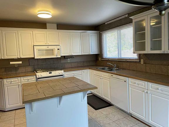 4th image of 5130 53rd St