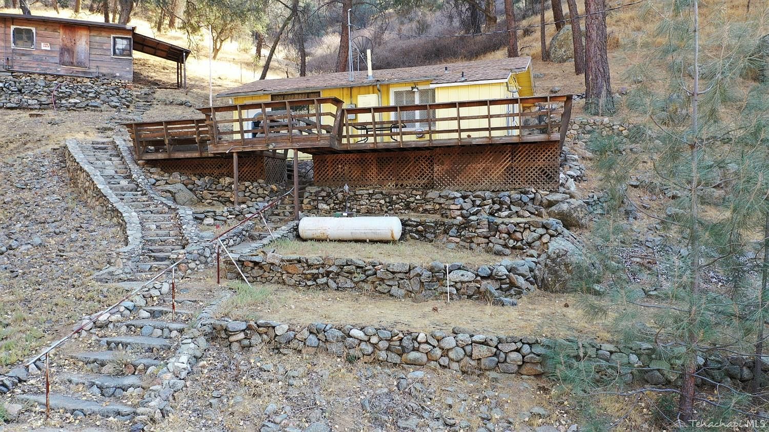 18234 Caliente Creek Rd, Caliente, CA 93518 Zillow