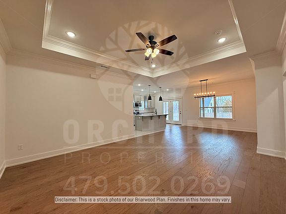 3rd image of 3200 N Arden Way