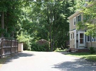 47 Beaver Ave, Lynnfield, MA 01940