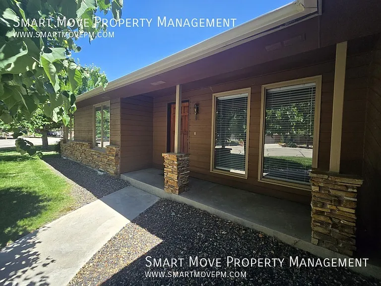 3312 S Norfolk Way — Photo 3
