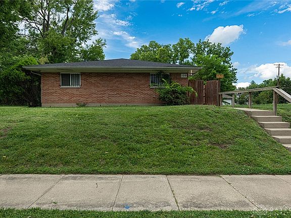 2nd image of 109 Oxford Ave
