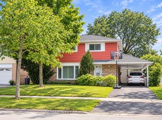 3538 Bannerhill Ave, Mississauga, ON L4X 1V1