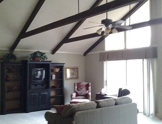 3rd image of 377 Kingwood Dr #103