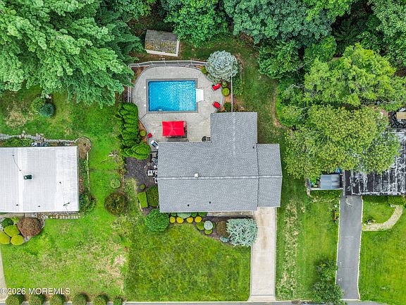2nd image of 154 Parkview Terrace