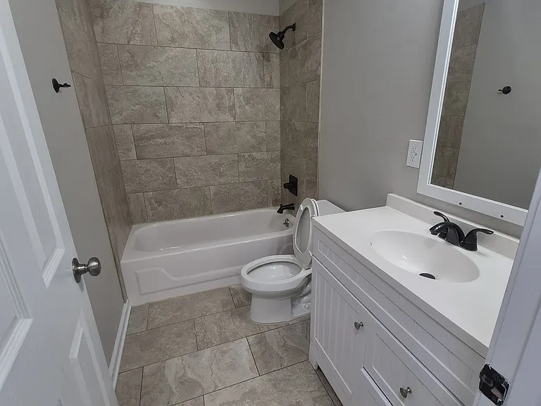 9911 Plaudit Way — Photo 18