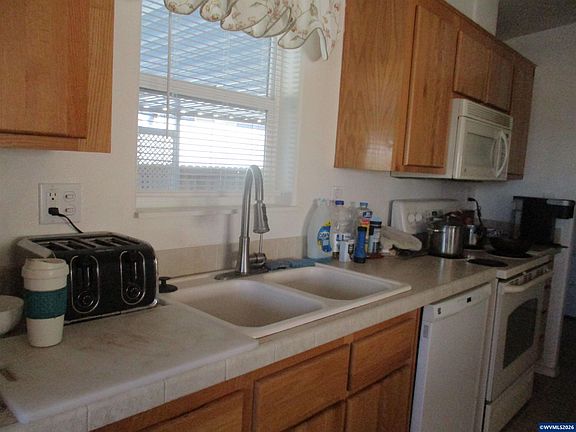 5th image of 4314 Hazelgreen Rd NE #4314