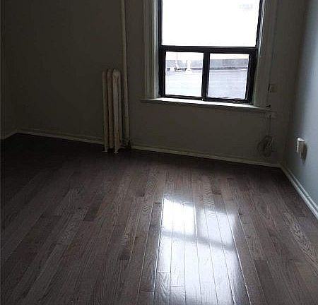 2nd image of 2863 Dundas St W #3