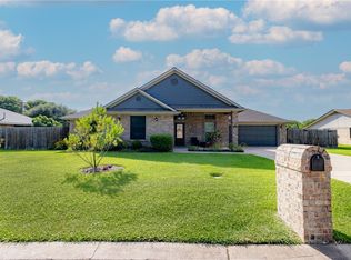 1802 Cheryl Dr, Caldwell, TX 77836