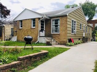 2104 Grand Ave S, Minneapolis, MN 55405