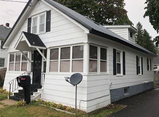 15 Orange St, Gloversville, NY 12078