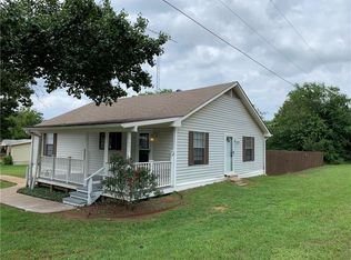 1403 Rollingwood Dr, Bullard, TX 75757