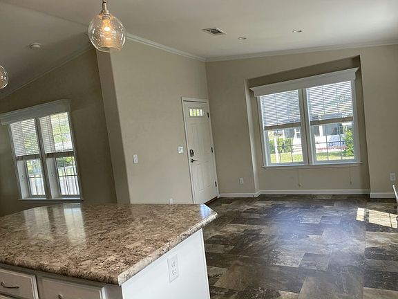 5th image of 371 Bimini Cay Cir
