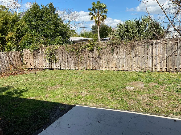 1344 Par Ave — Photo 12