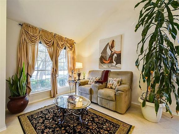 5th image of 1233 Brashear Ln