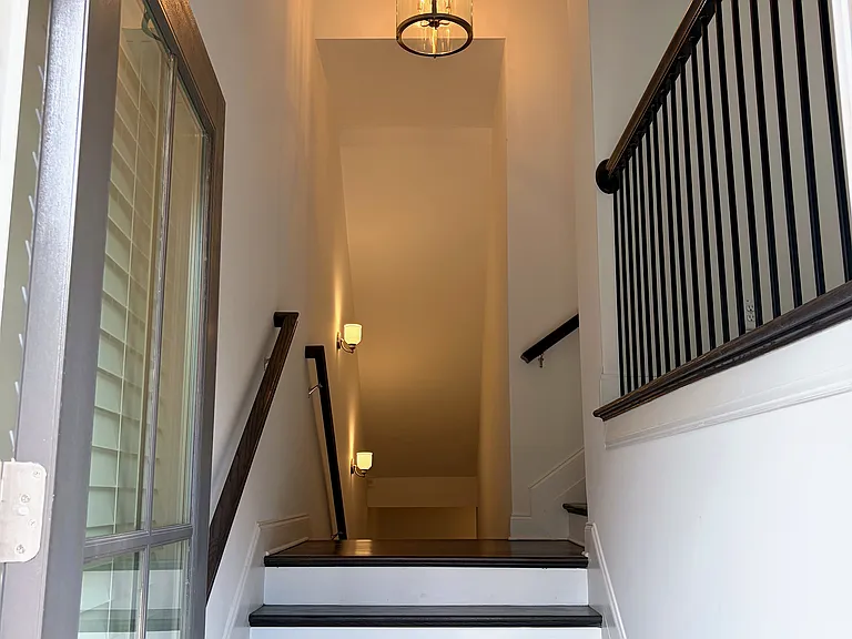 3756 Huger Pl SE — Photo 3