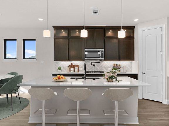 7th image of this home
