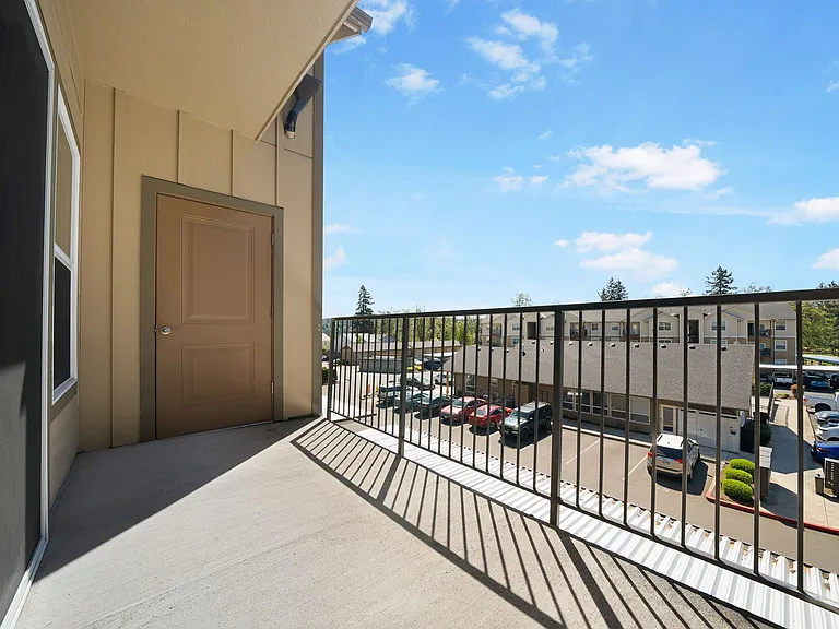Webster Ridge Apartments — Photo 130
