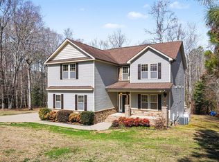 110 Lexington Ave, Zebulon, NC 27597
