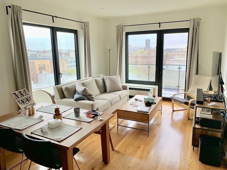 1st image of 25 E 19th St Penthouse D