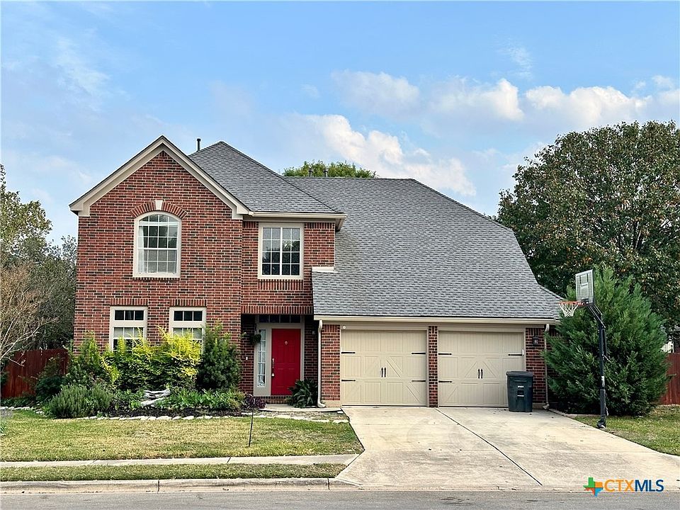 1st image of 1739 Oak Gln