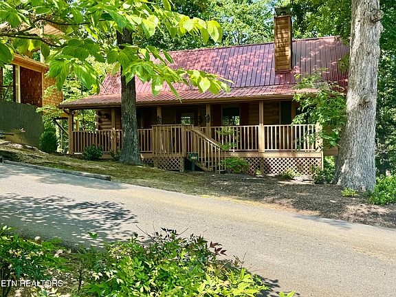 3rd image of 856 Bear Run Way #4081
