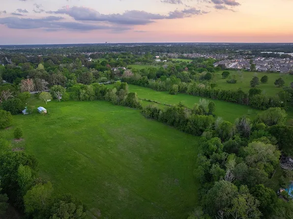 11000 Spell Rd, Tomball, TX 77375