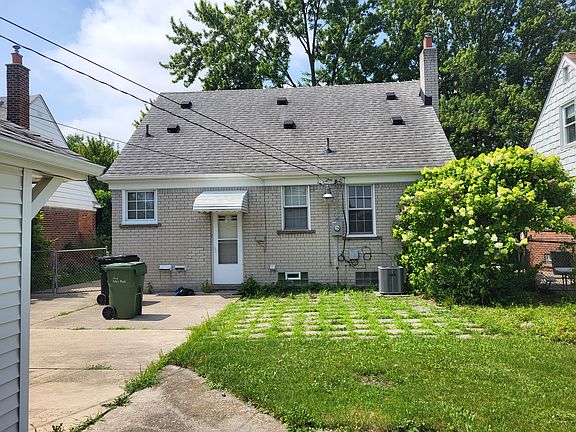 4th image of 15120 Keppen Ave